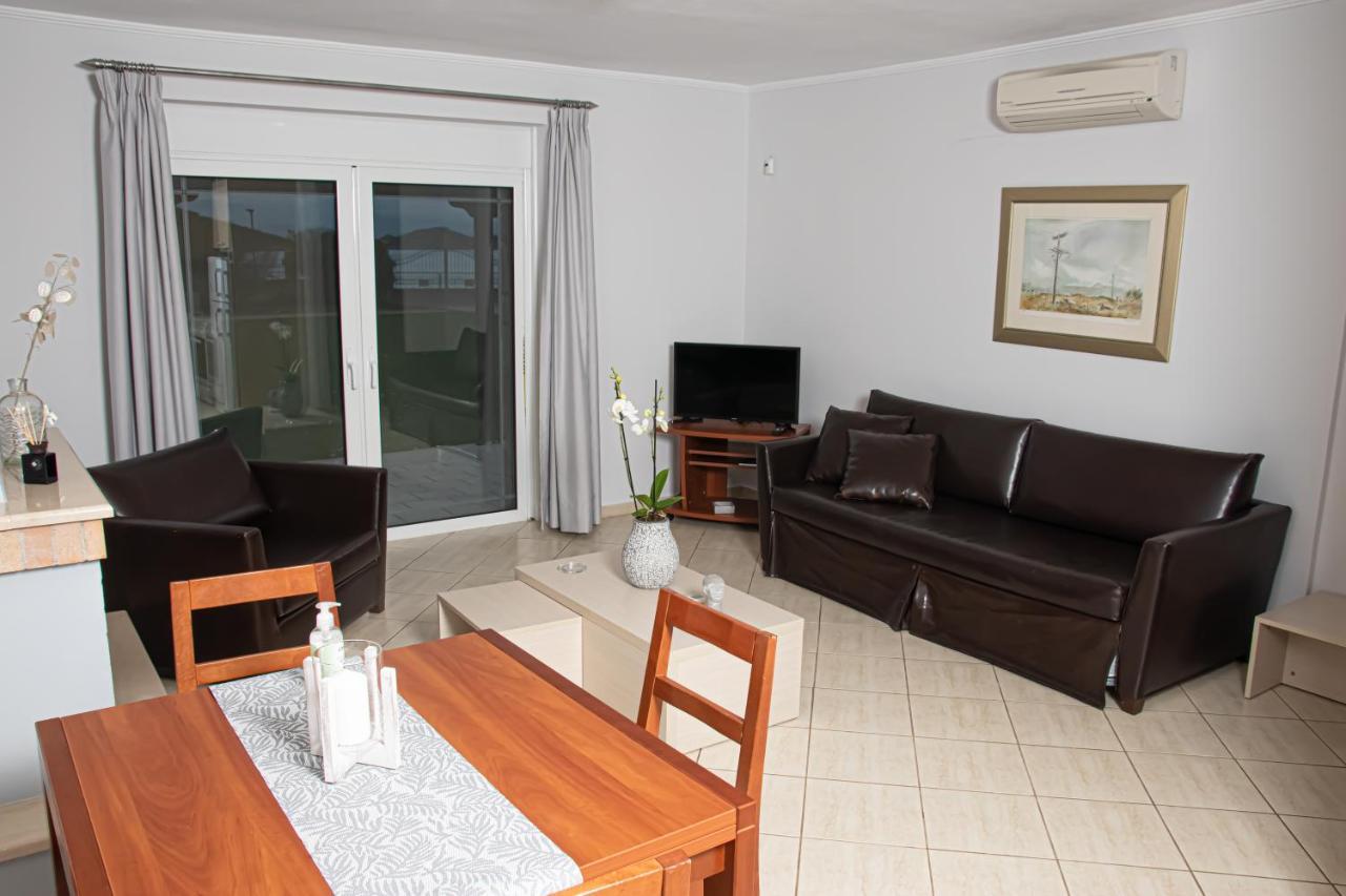 Saltsea Boutique Villas Alikí Exteriér fotografie